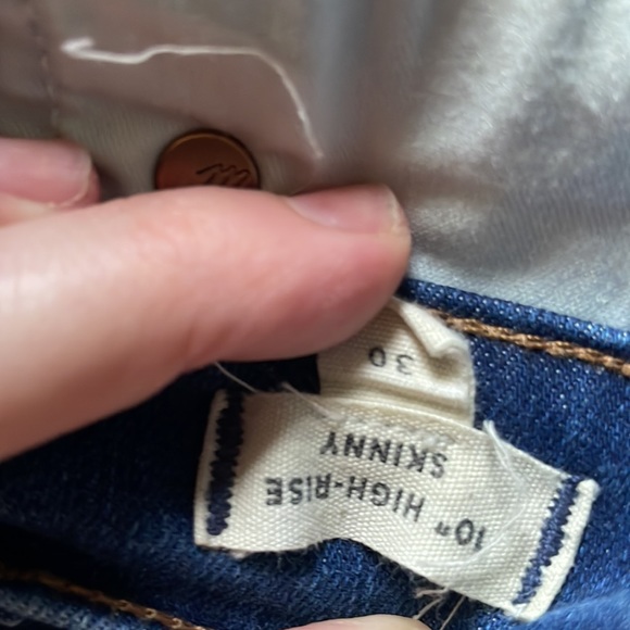 Madewell Button Fly 10” High Rise Straight Leg Jean - Picture 7 of 7